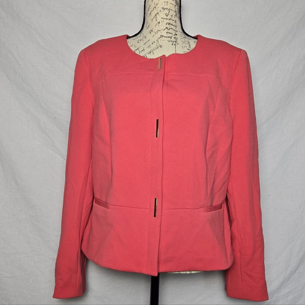 Tahari Arthur S. Levine​ Coral Jacket - Size: 16​